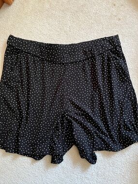 J Jill sz XL Black Polka Dot Women’s Shorts